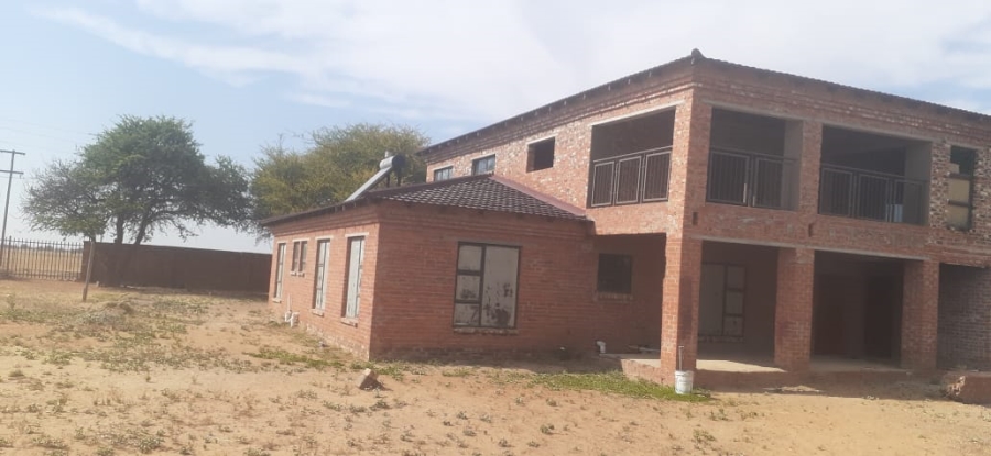 13 Bedroom Property for Sale in Hoopstad Free State